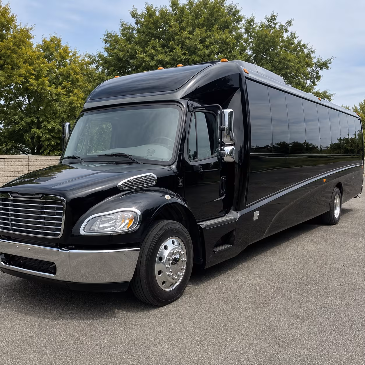 Rent a Bus to Michigan Lottery Amphitheatre