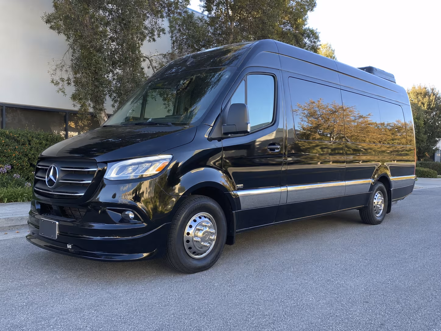 Dearborn Airport Shuttles & Transportation