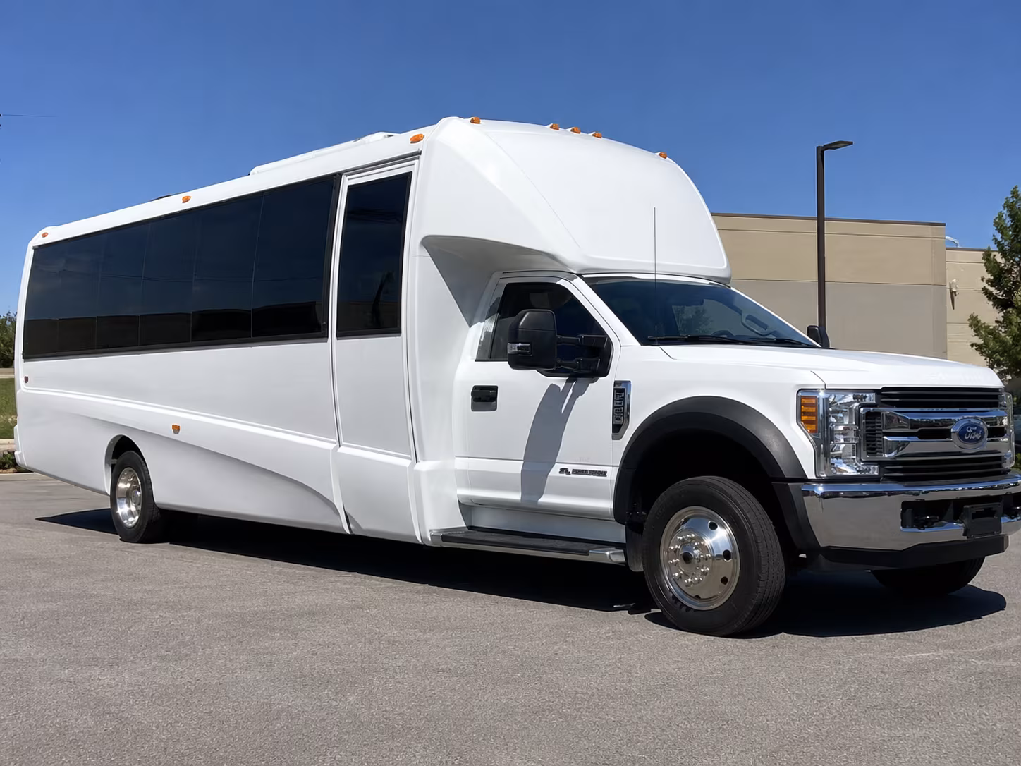 Farmington Hills Corporate Event Transportation