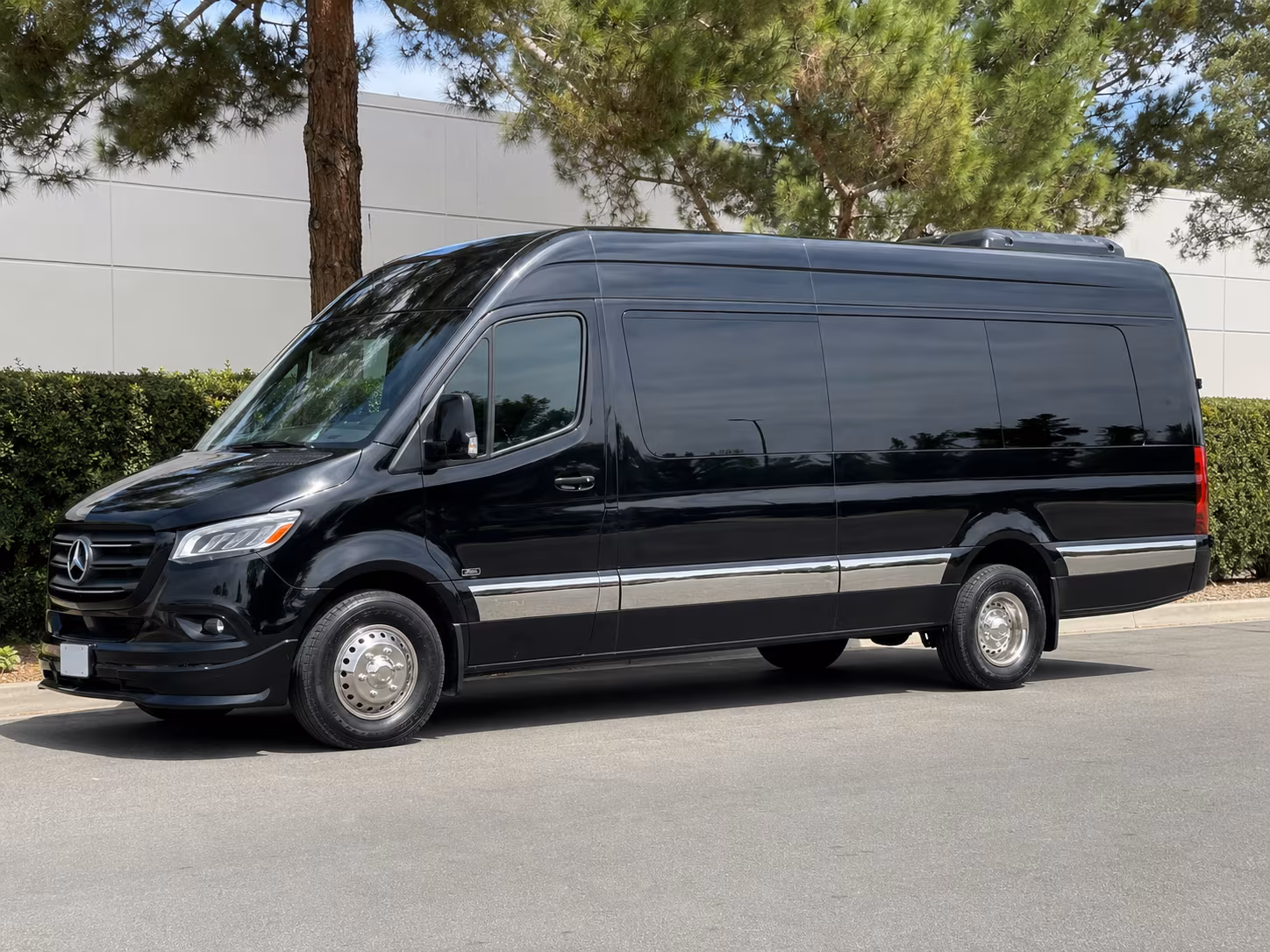 Farmington Hills School Event & Field Trip Transportation