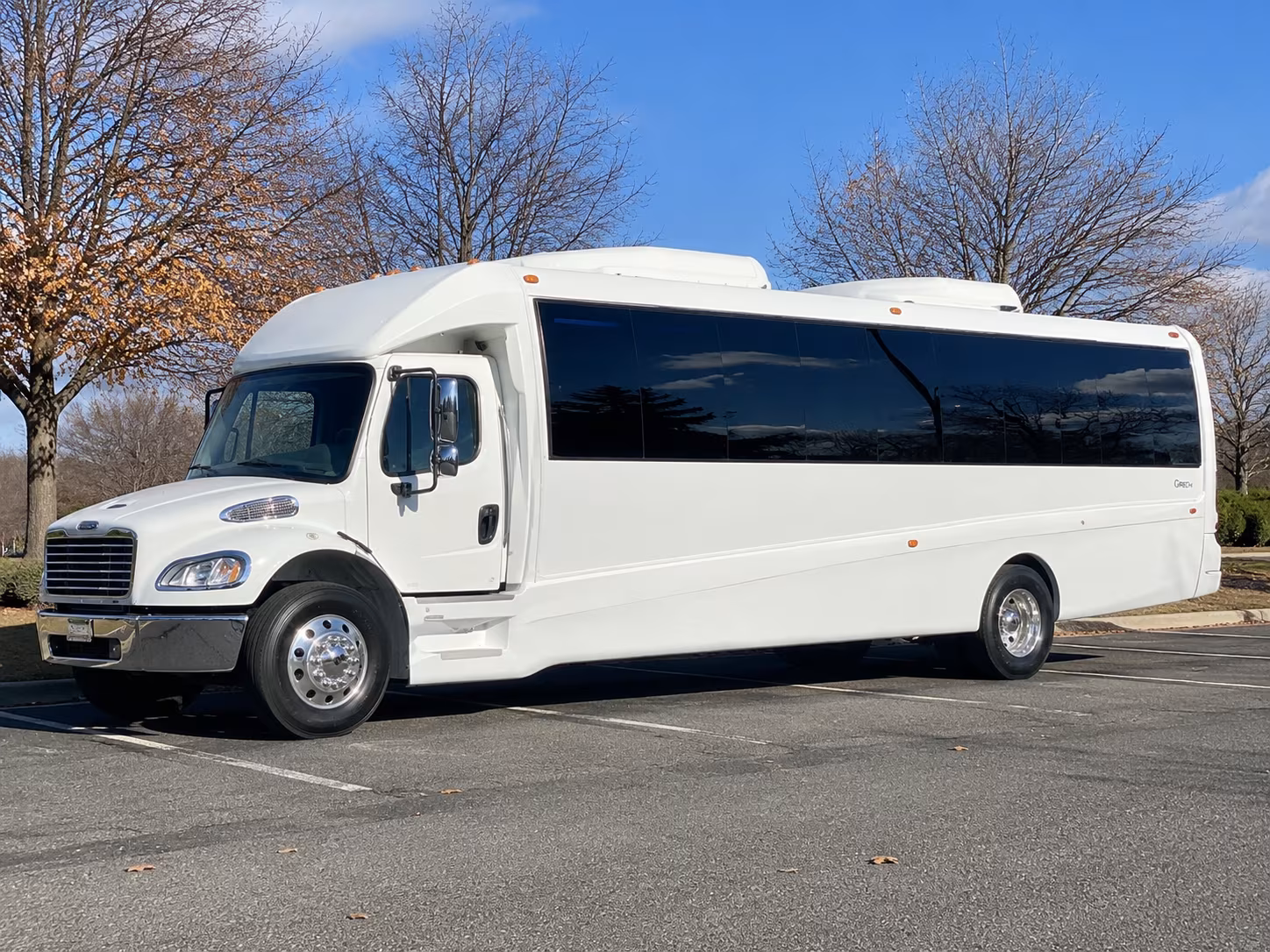 St. Clair Shores Winery Tour & Pub Crawl Transportation