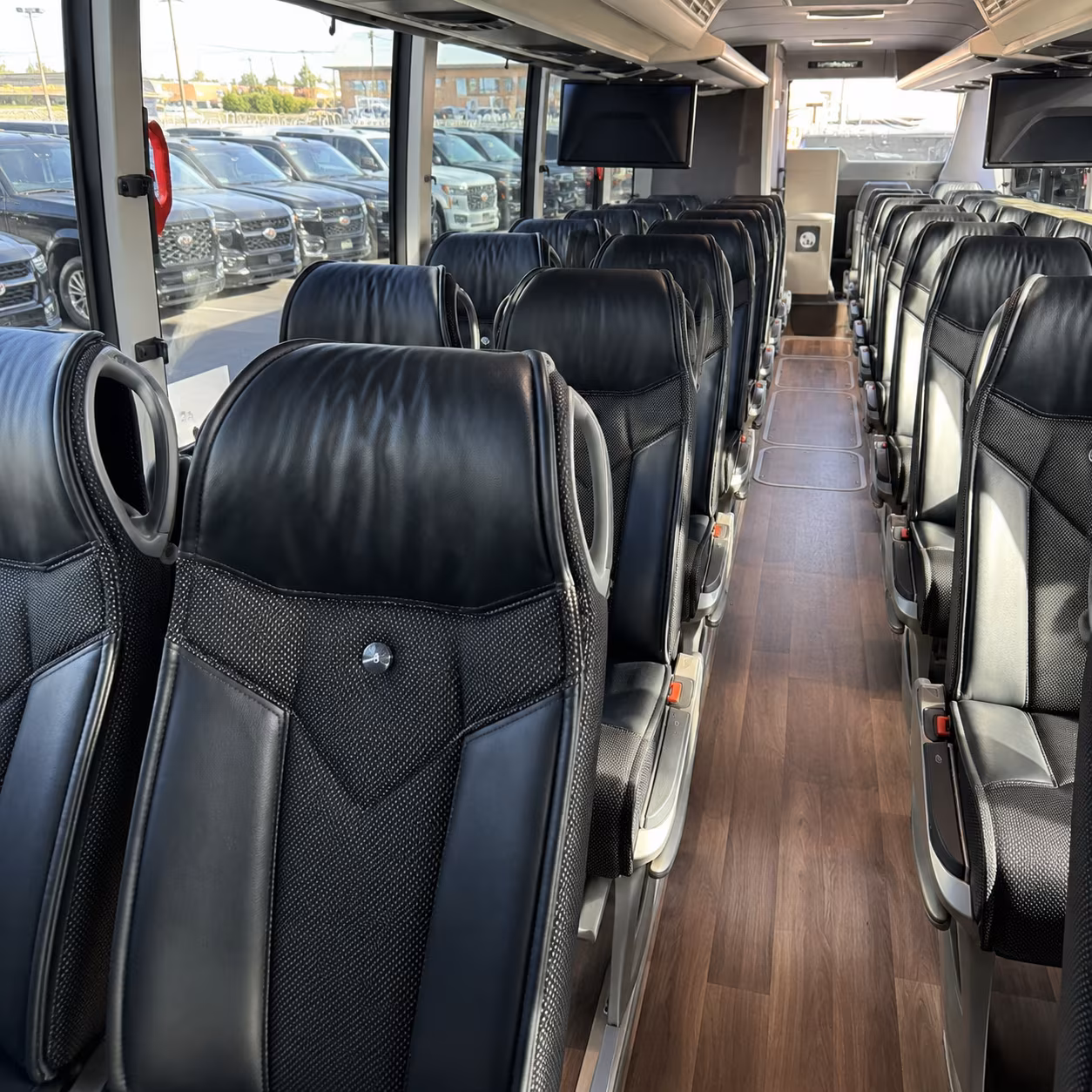 Warren Airport Shuttle & Transportation party bus exterior