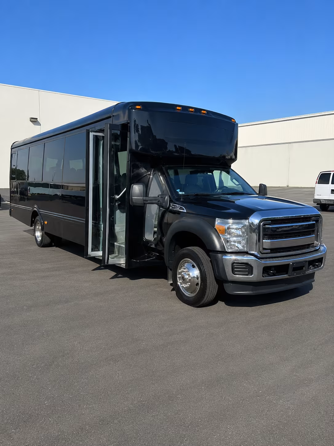 Warren Concert & Music Festival Transportation party bus exterior