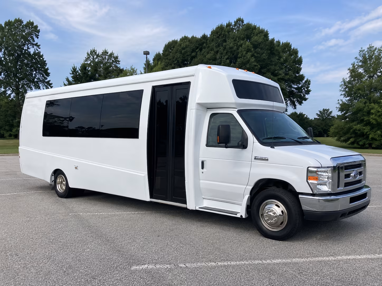 Warren Winery Tour & Pub Crawl Transportation onboard seating